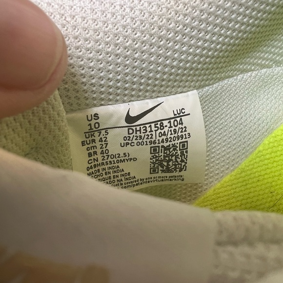 Nike Red Swoosh Court Vision Low Sneaker Size 10 - Picture 8 of 8